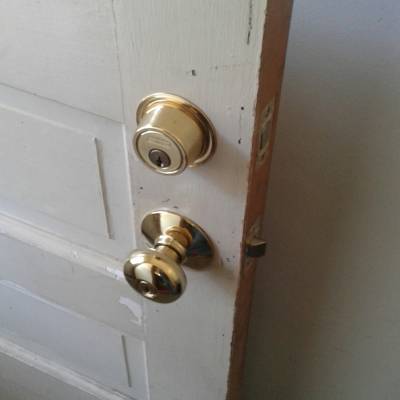 Handyman, odd job, door knob, door lock, replace, replacement